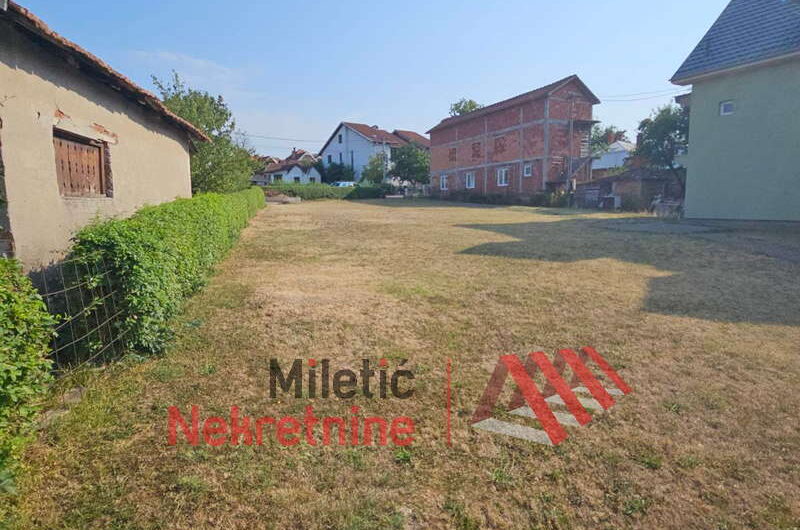 Prodaja placa sa objektima #50