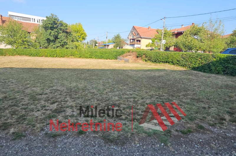 Prodaja placa sa objektima #50