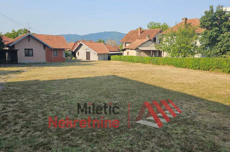 Prodaja placa sa objektima #50