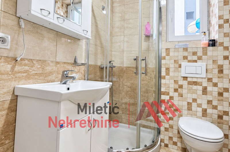 STAN KOD VRNJAČKIH TERMI – 36 m² | Odvojena spavaća soba |