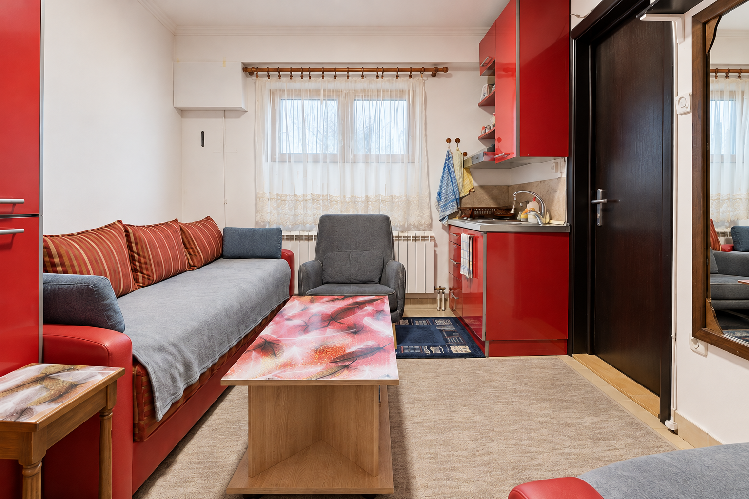Garsonjera na šetalištu u Vrnjačkoj Banji – 18 m², pored hotela Zepter
