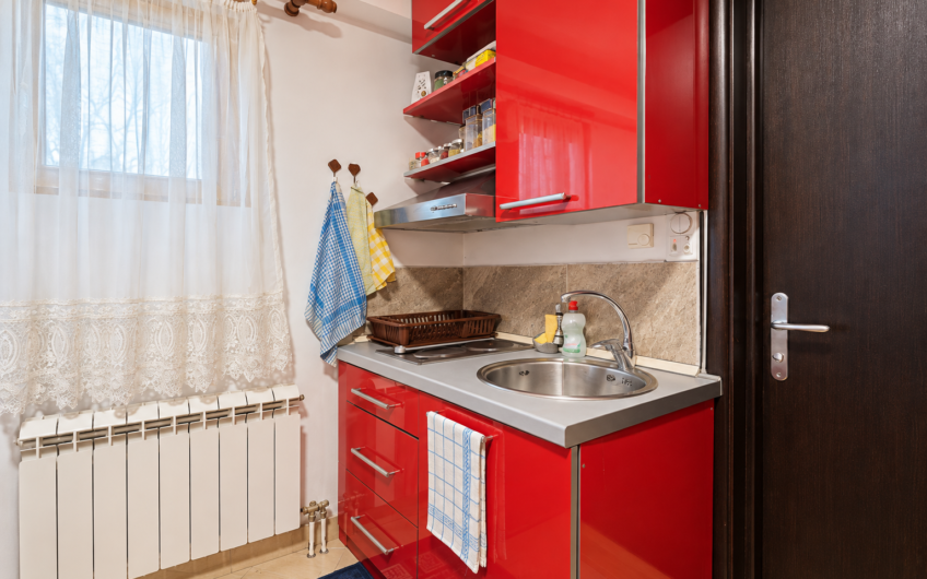 Garsonjera na šetalištu u Vrnjačkoj Banji – 18 m², pored hotela Zepter